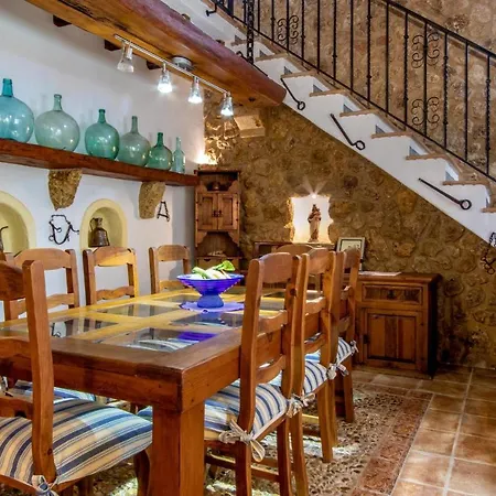 Sergi Villa *